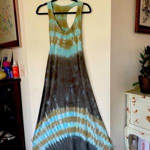 Stunning maxi dress